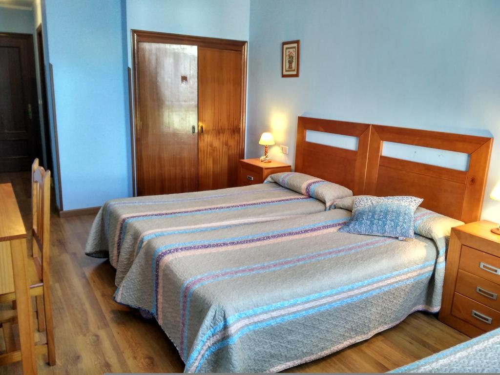 Hotel Aguila Real Onís Eksteriør bilde