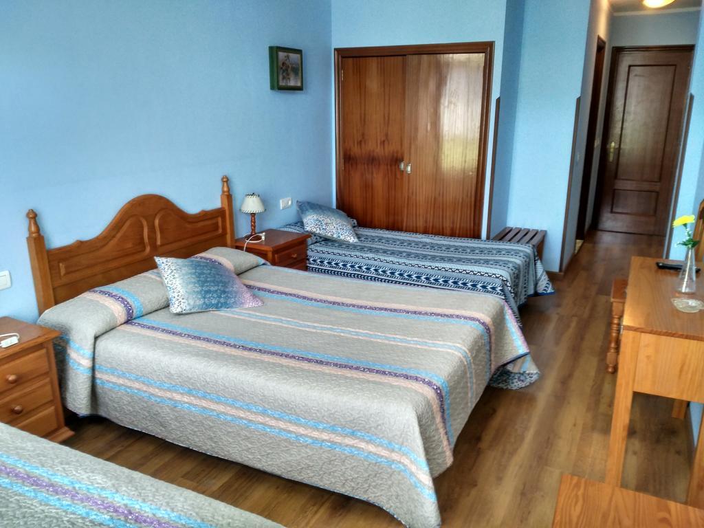 Hotel Aguila Real Onís Eksteriør bilde
