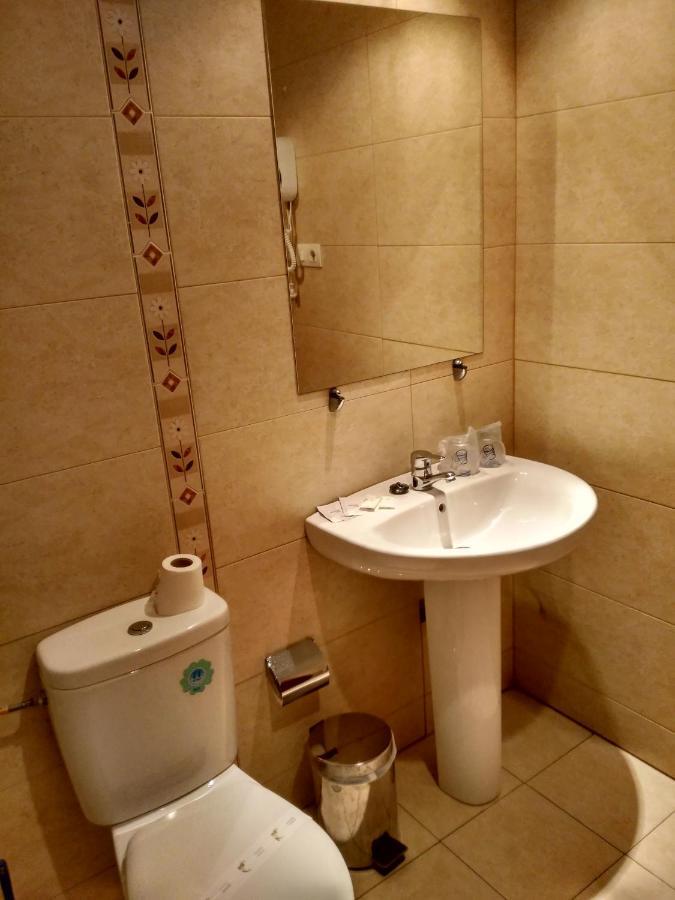 Hotel Aguila Real Onís Eksteriør bilde